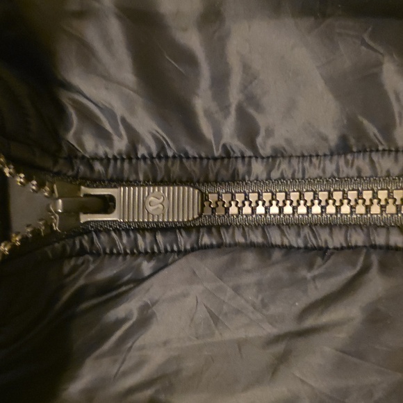 Lululemon Jacket - Picture 2 of 6